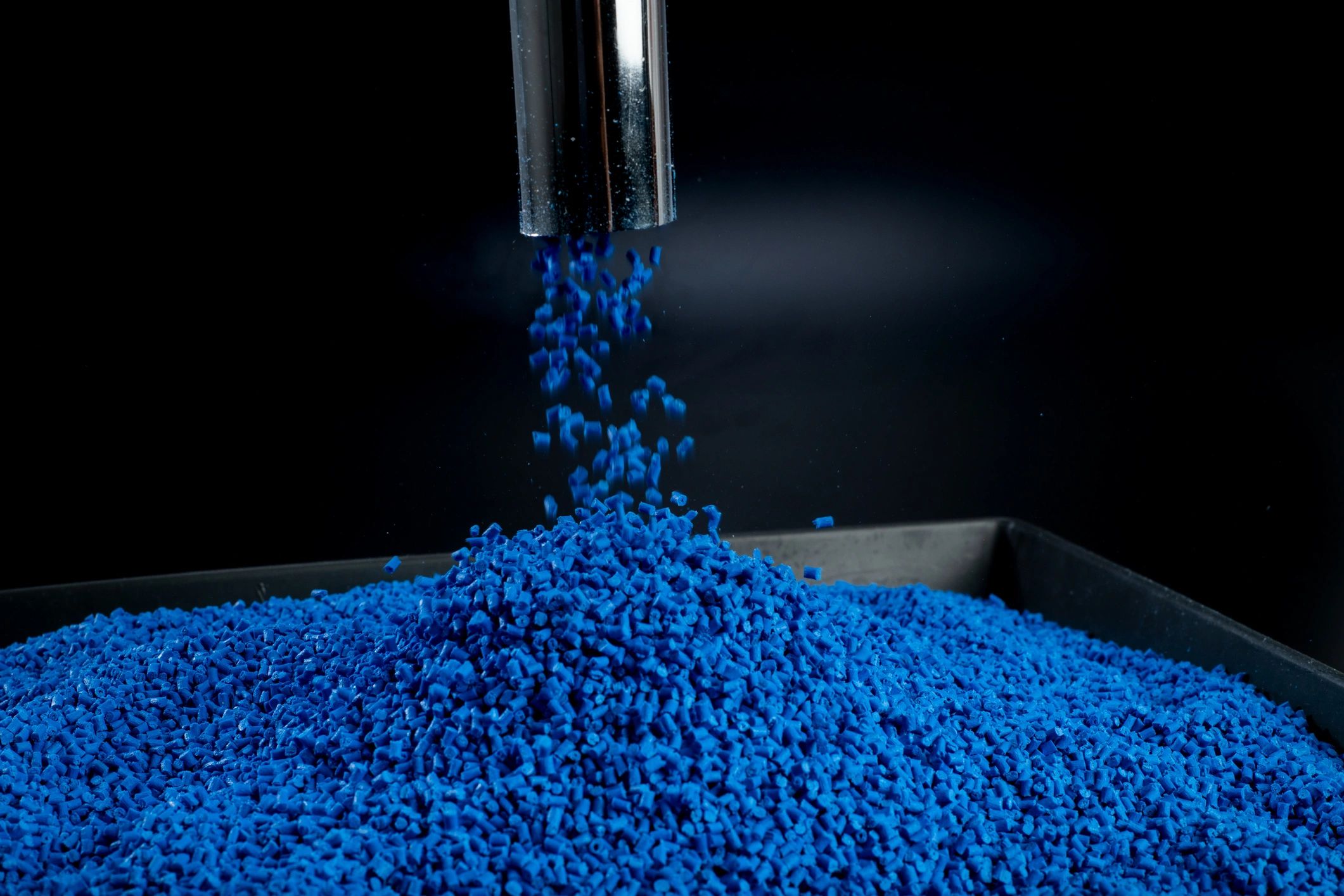 Blue polymer granules in production